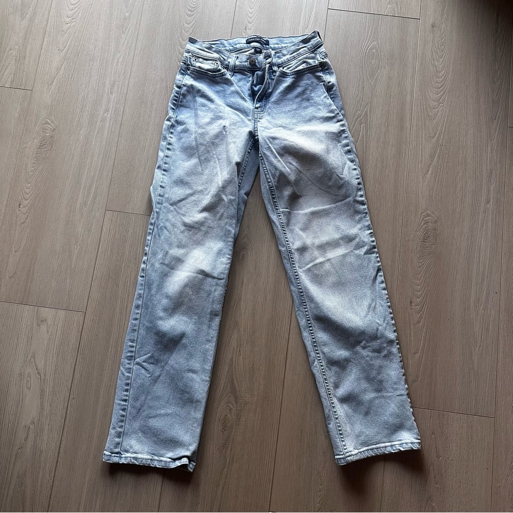 Calvin Klein High Rise 90s Fit Light Blue Denim Jeans size 24